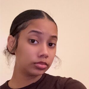 Meet your Posher, Estrella